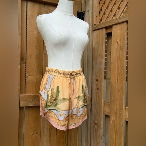 🆕 FARM Rio 🧿 NWOT Multicolor Banana Royalty Kaleidoscope Shorts, Sz S - Picture 8 of 14